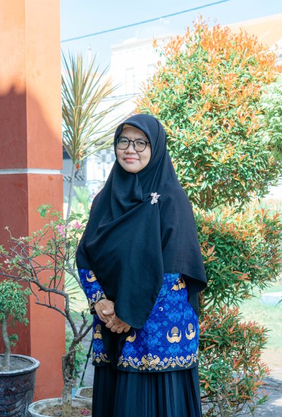 Anis Susanah, S.Pd.